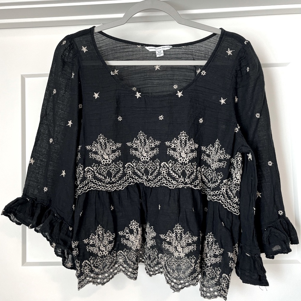 Size XL American Eagle top